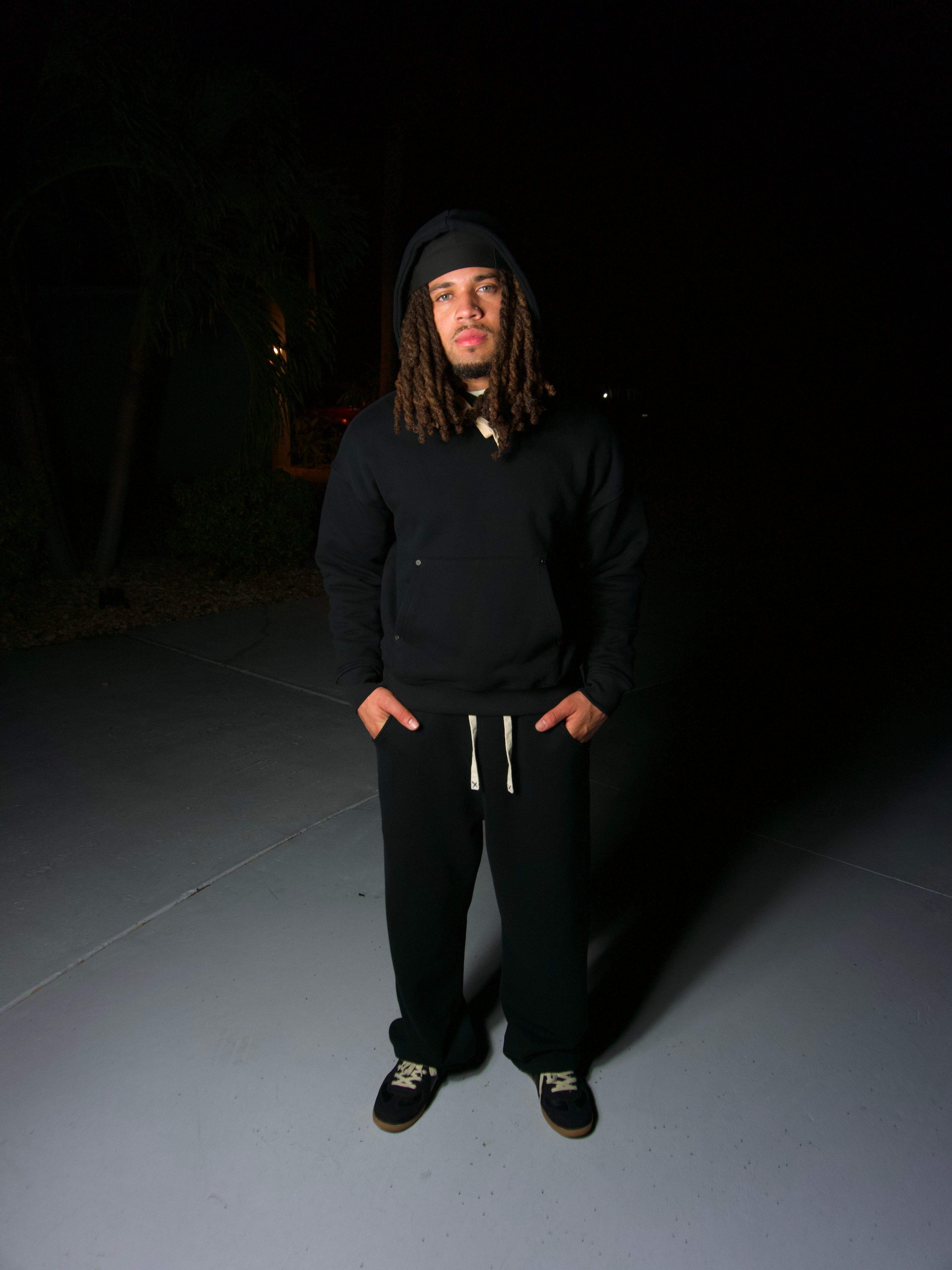 Black 2.Hoodie