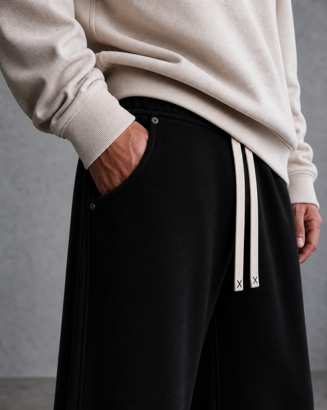 Black 2.Sweats