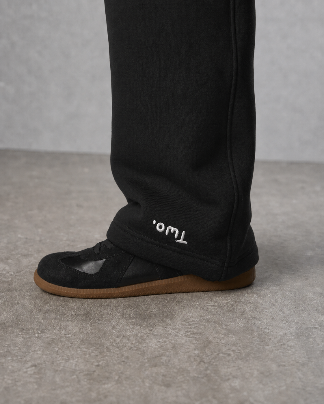 Black 2.Sweats