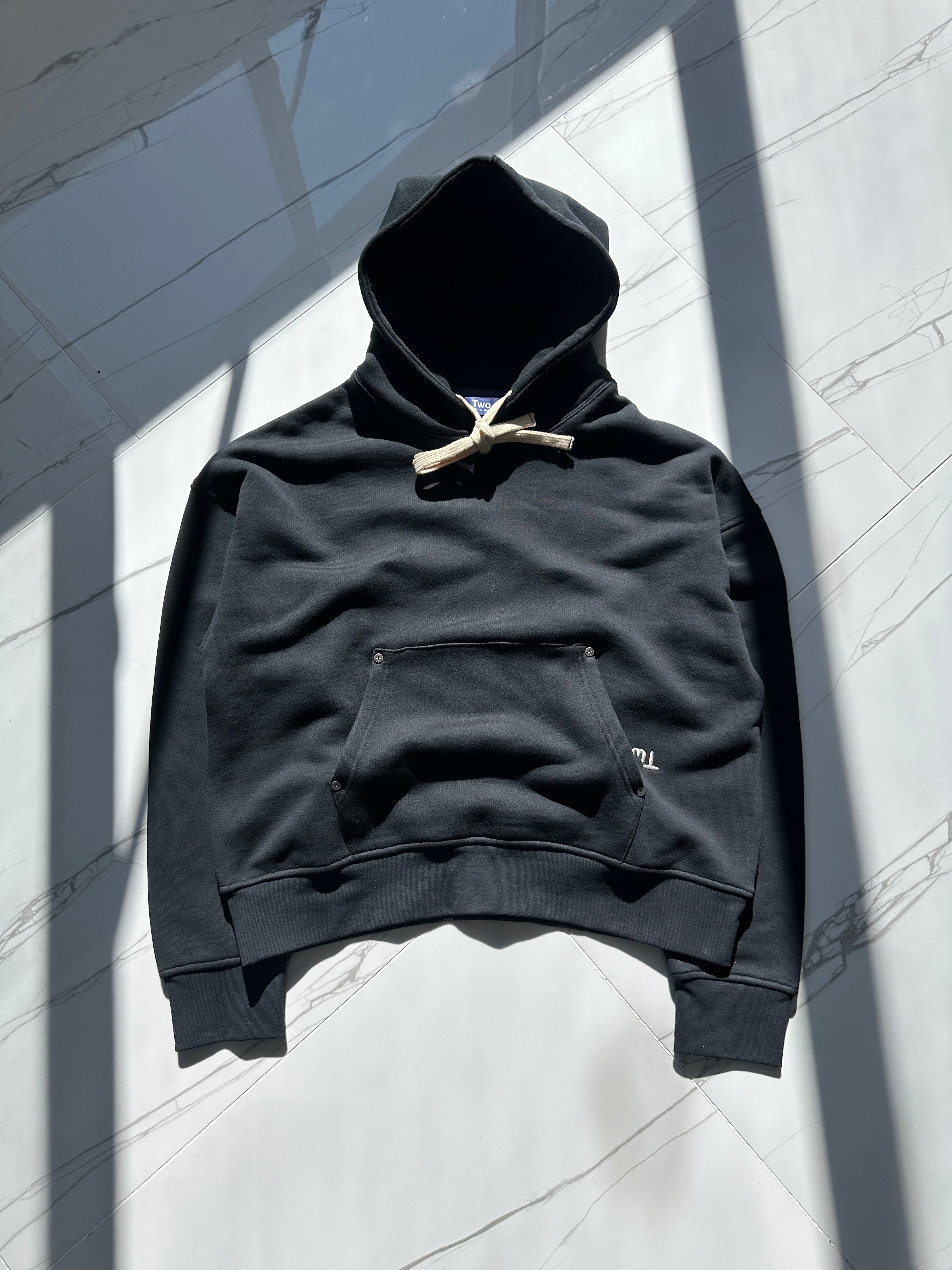 Black 2.Hoodie