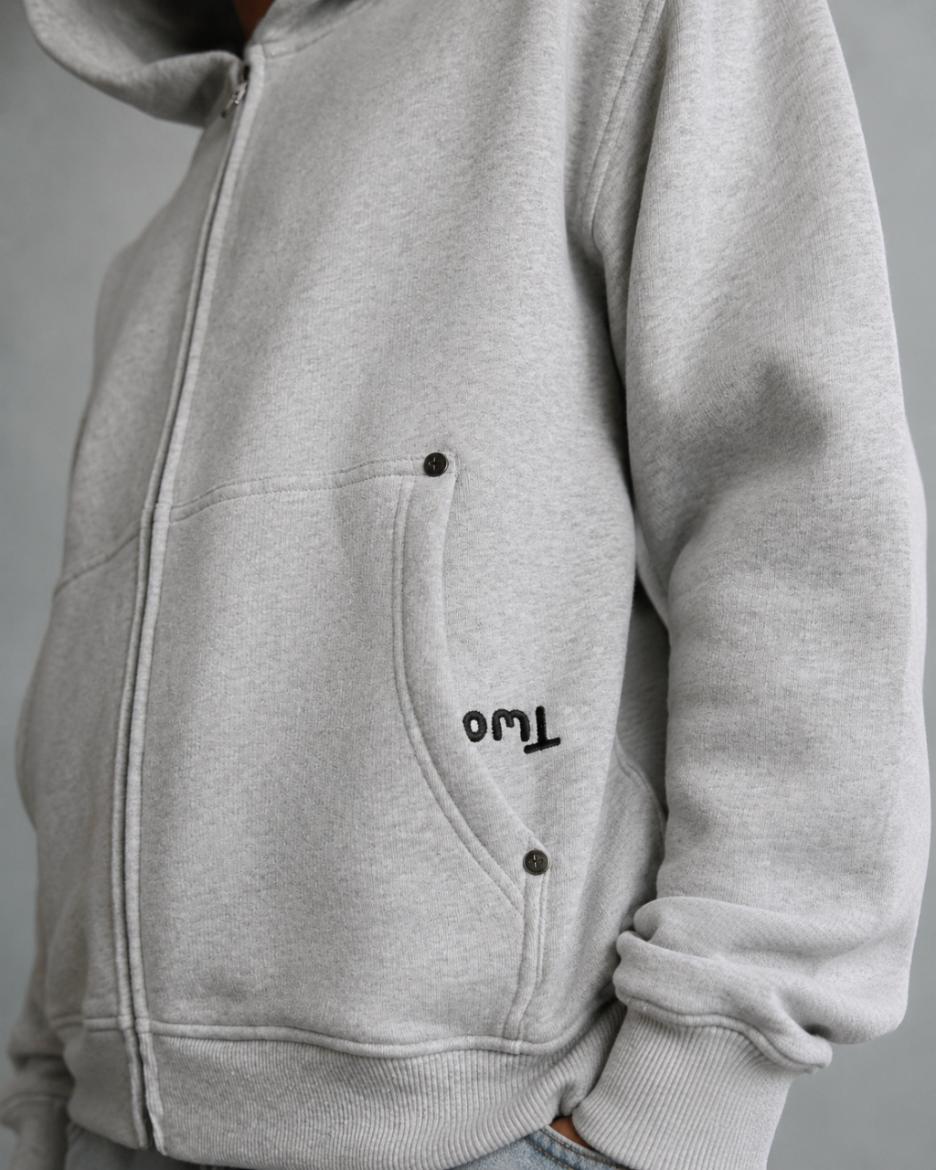 Grey 2.Zipup